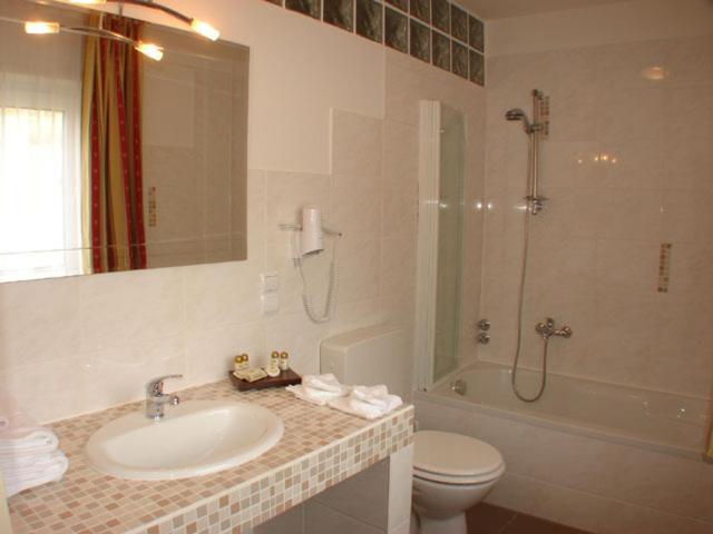 Gartenhotel Triest Bad Soden-Salmünster Δωμάτιο φωτογραφία